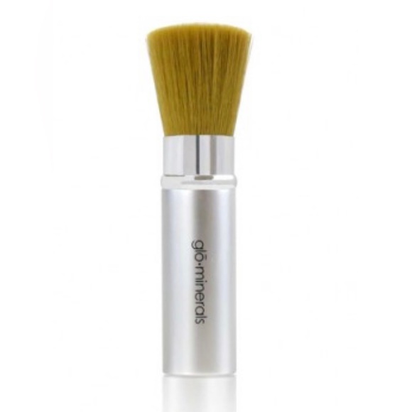 💄 New! Glo Minerals Retractable Travel Brush - Picture 2 of 2
